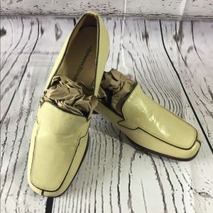 Banana Republic Slide On Loafer Leather Dark Cream